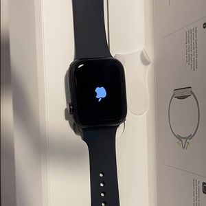 Apple watch series 8